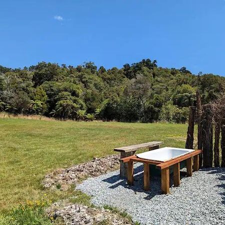 Enchanted Retreat In Greymouth Shared With Host Eksteriør billede